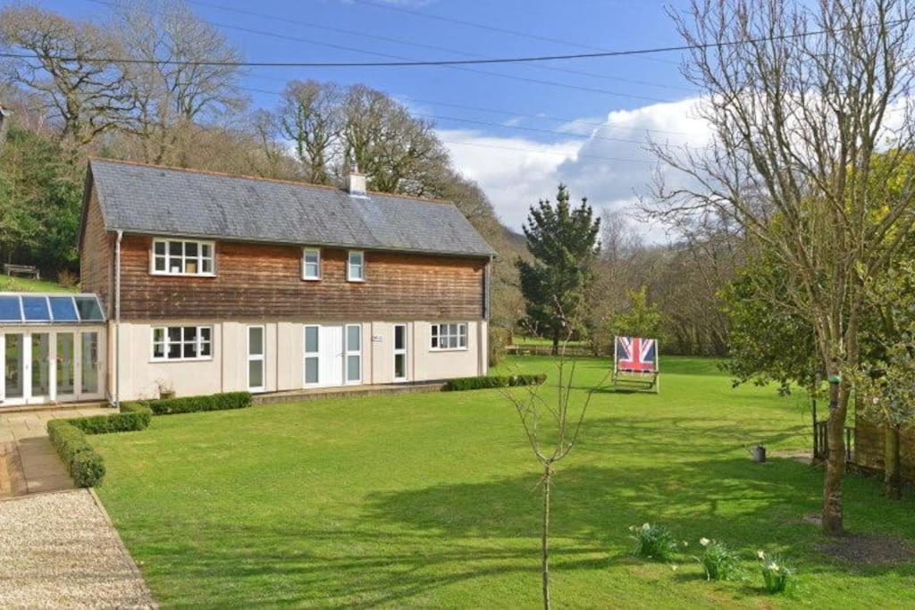 Osbornes Holiday House Near Exeter With Swimming Pool Екстер'єр фото
